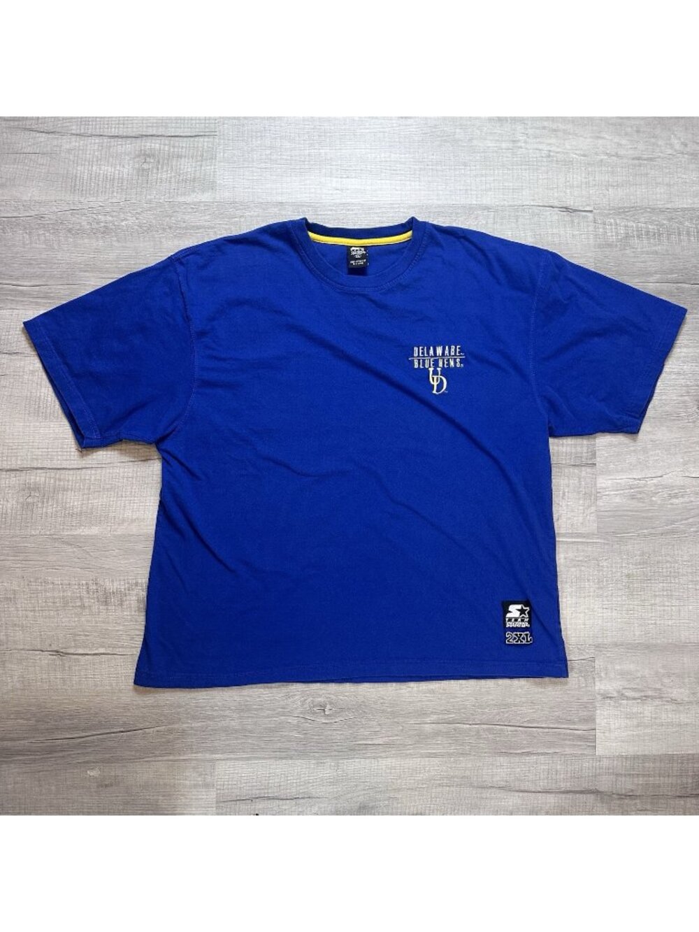 Vintage Embroidered University of Delaware Blue Hens Starter T-Shirt Size 2XL